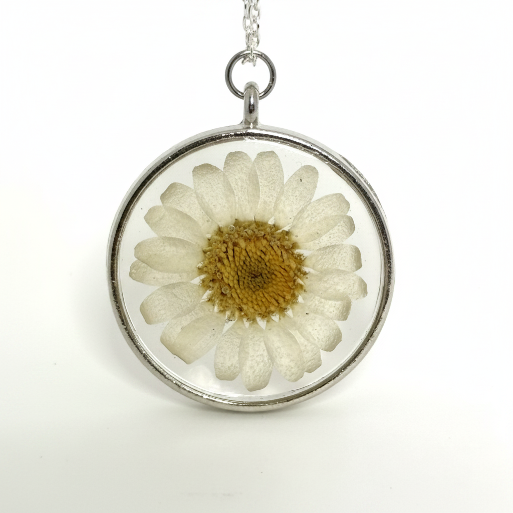 Pressed Daisy Necklace | Real Flower Pendant in Silver Circle Frame
