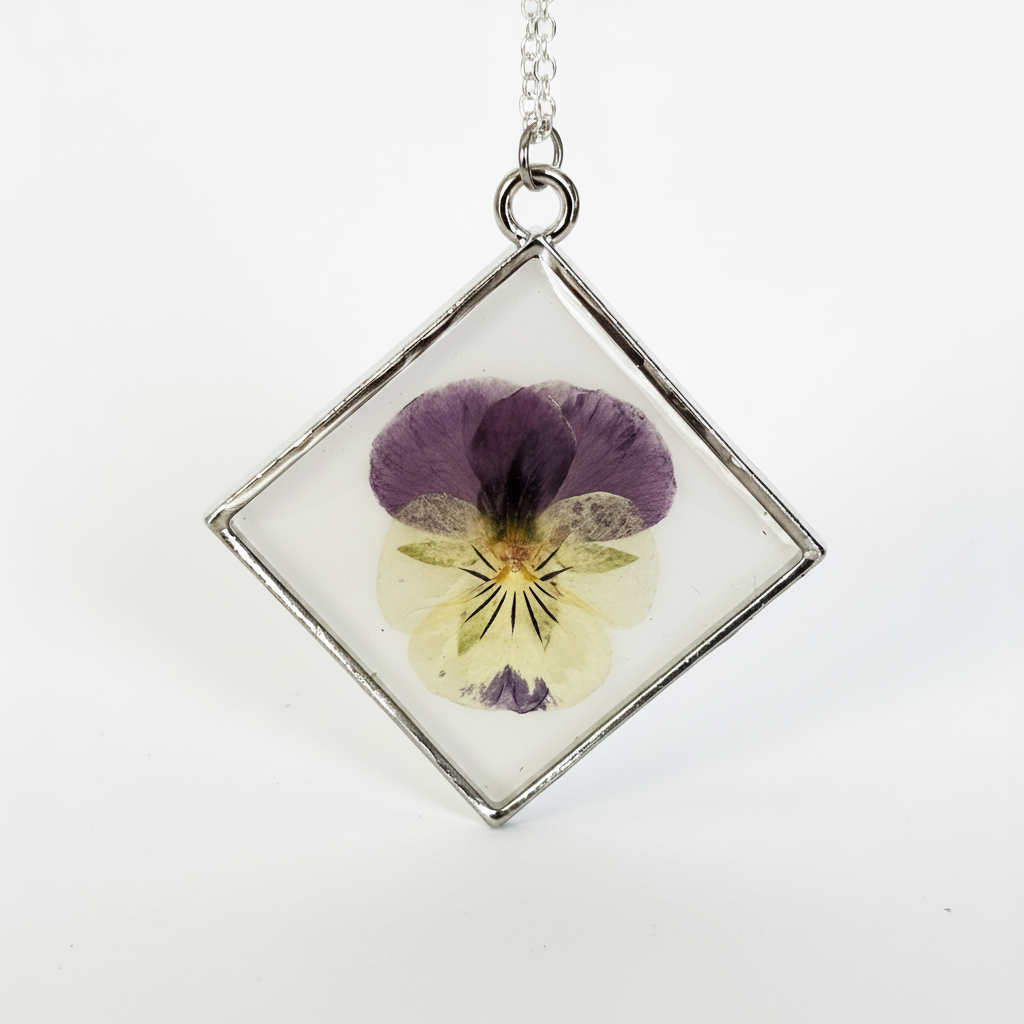 Pressed Violet Necklace | Real Flower in Diamond Pendant
